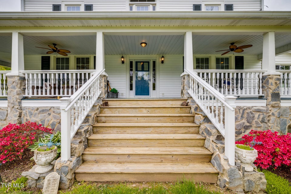 Photo #4: 239 Crestview Street