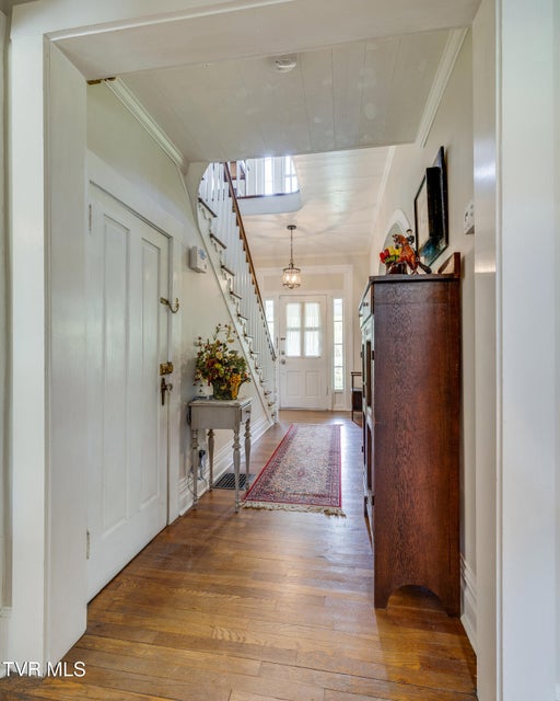 Photo #22: 239 Crestview Street