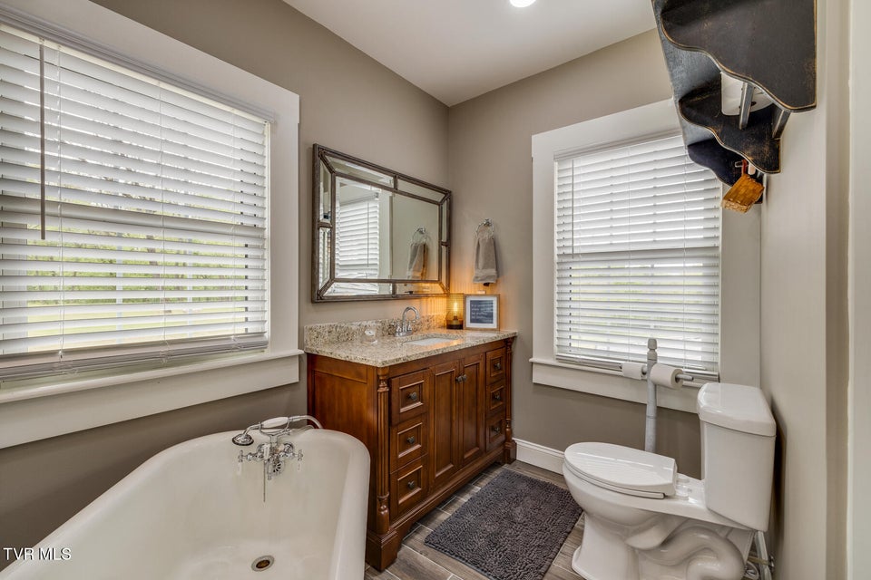 Photo #35: 239 Crestview Street