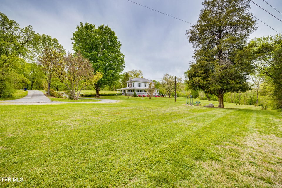 Photo #42: 239 Crestview Street