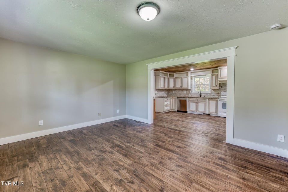 Photo #20: 1658 State Highway 91 