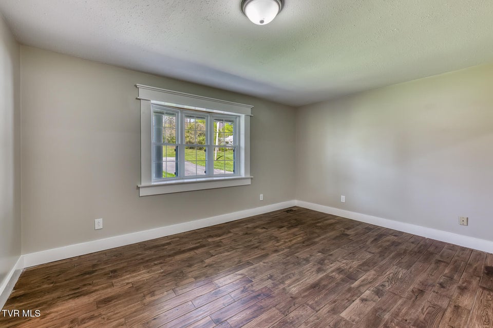 Photo #22: 1658 State Highway 91 