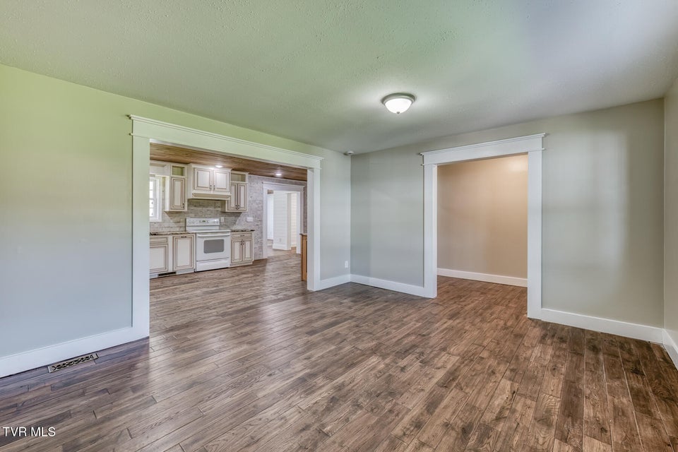 Photo #21: 1658 State Highway 91 