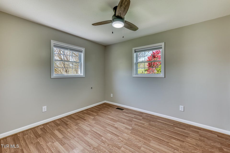 Photo #30: 1658 State Highway 91 