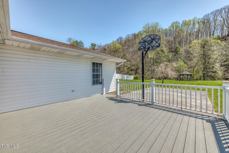 Photo #42: 1658 State Highway 91 