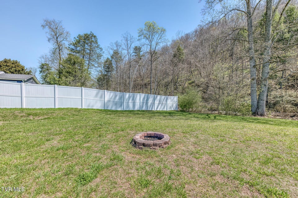 Photo #47: 1658 State Highway 91 