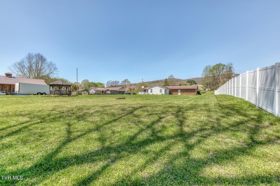 Photo #48: 1658 State Highway 91 