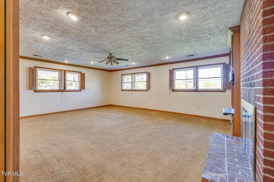 Photo #11: 1500 Woodmont Drive