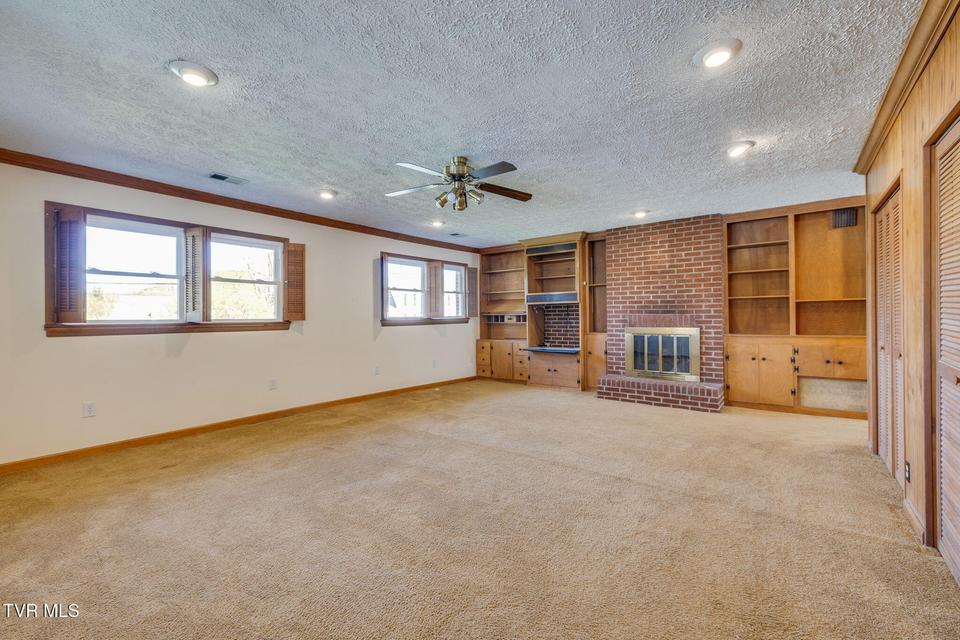 Photo #12: 1500 Woodmont Drive