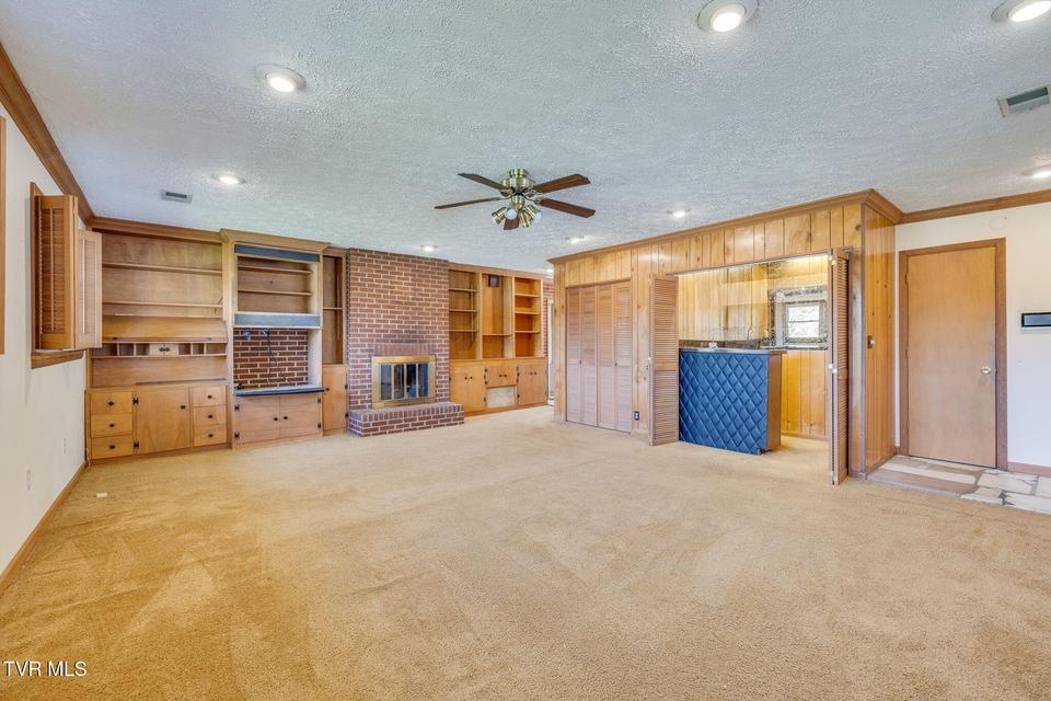 Photo #13: 1500 Woodmont Drive