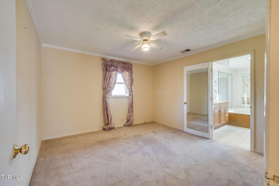 Photo #17: 1500 Woodmont Drive