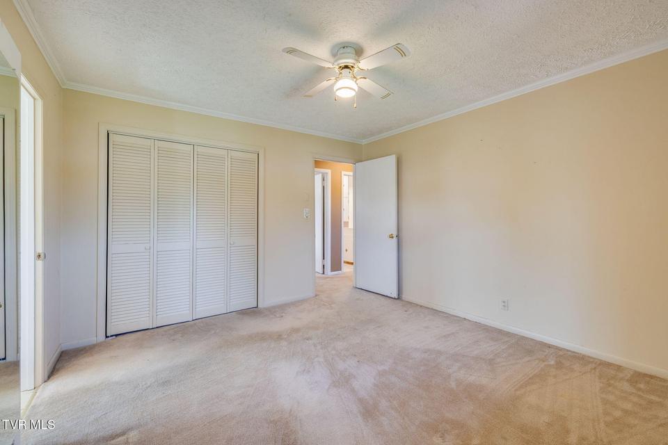 Photo #18: 1500 Woodmont Drive