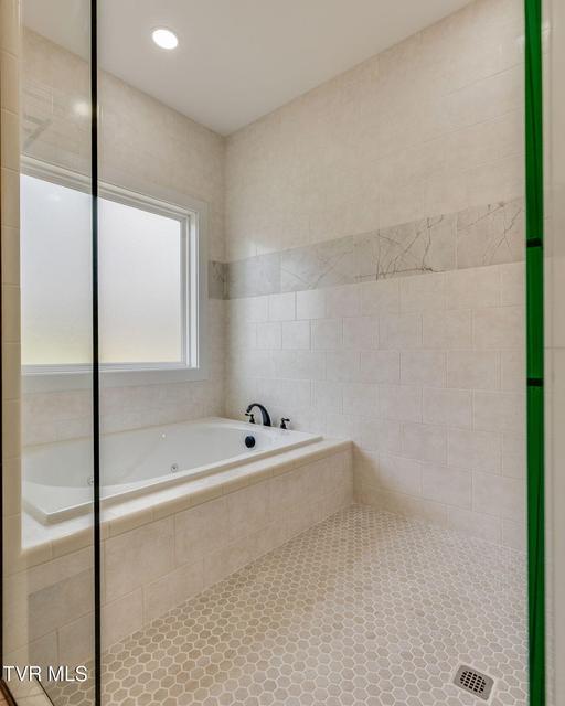 Photo #20: 1126 Victoria Lee Way