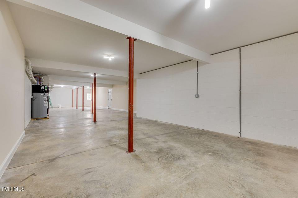 Photo #41: 1126 Victoria Lee Way