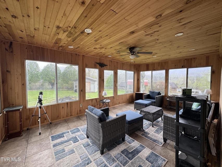 Photo #27: 298 Rabbit Run Lane