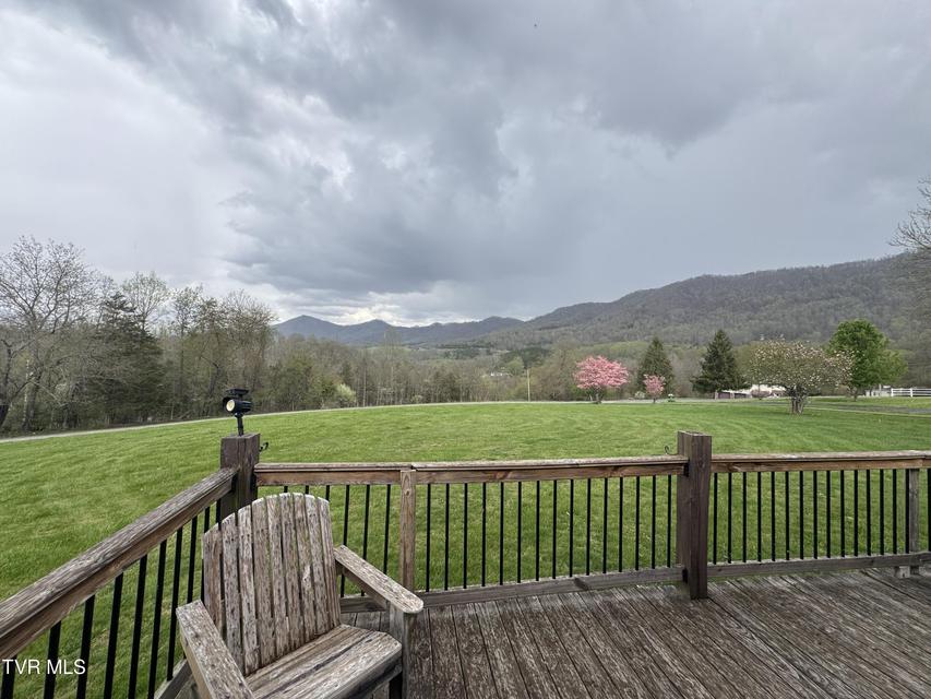 Photo #4: 298 Rabbit Run Lane