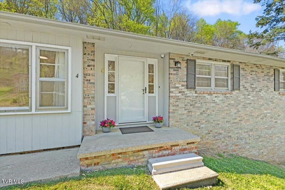 Photo #10: 4 Okeechobee Drive