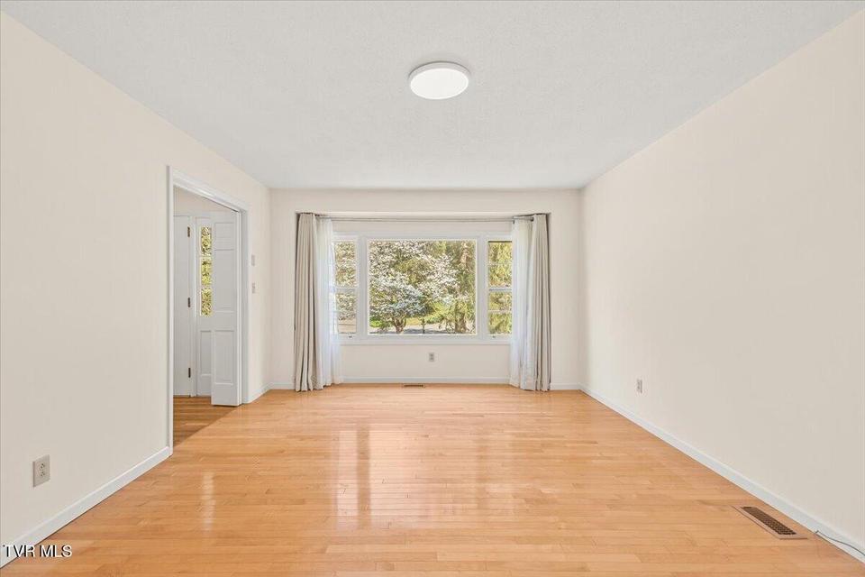 Photo #15: 4 Okeechobee Drive