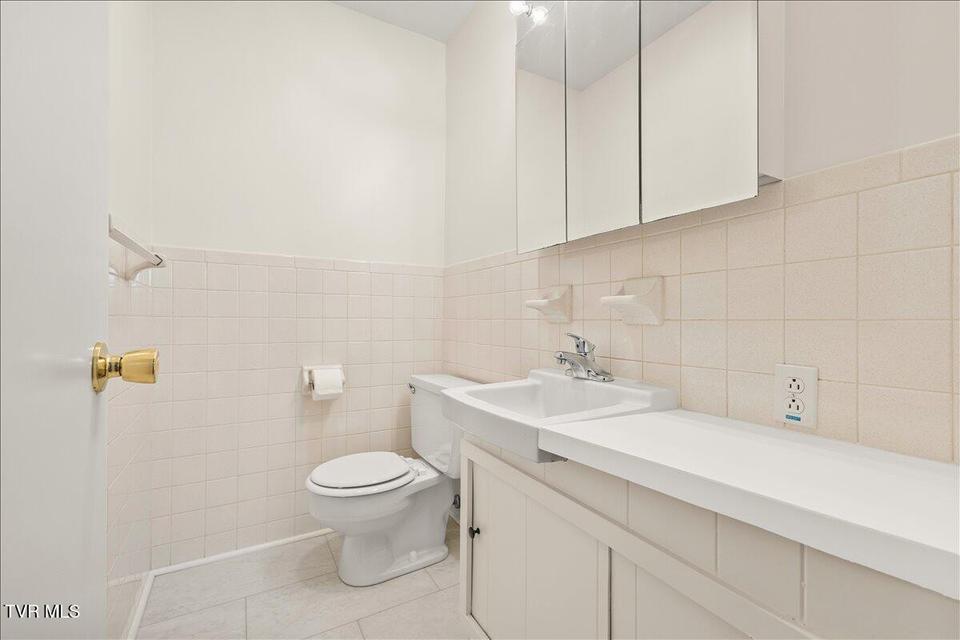 Photo #26: 4 Okeechobee Drive