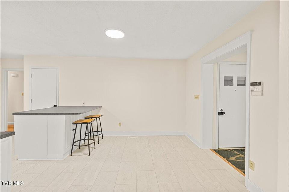 Photo #33: 4 Okeechobee Drive