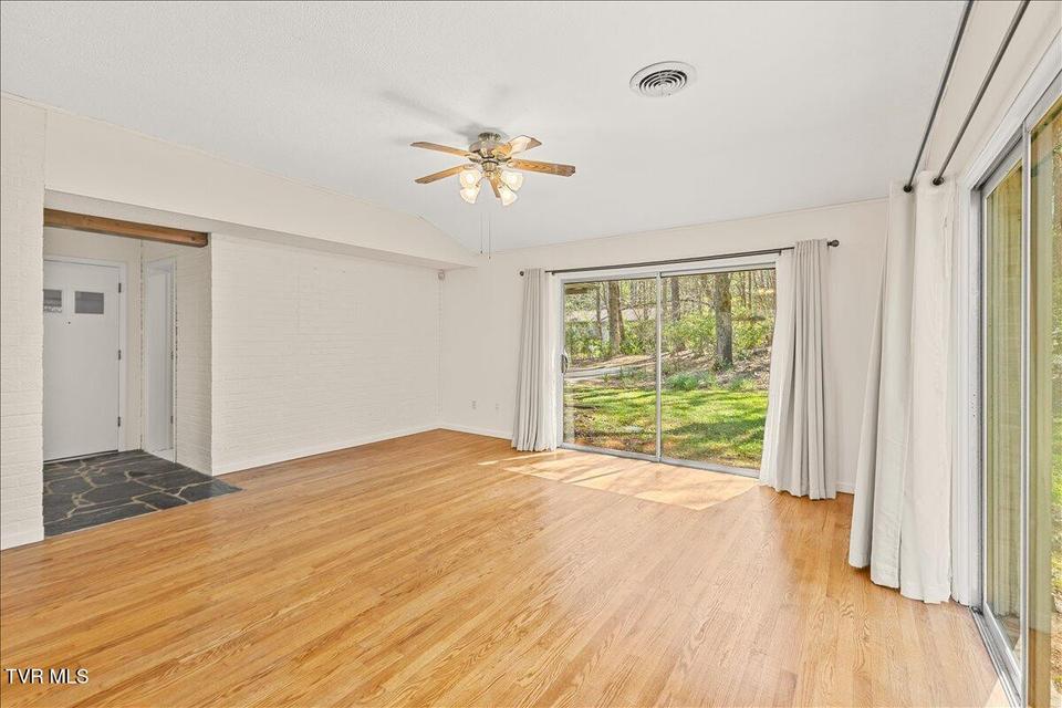 Photo #40: 4 Okeechobee Drive