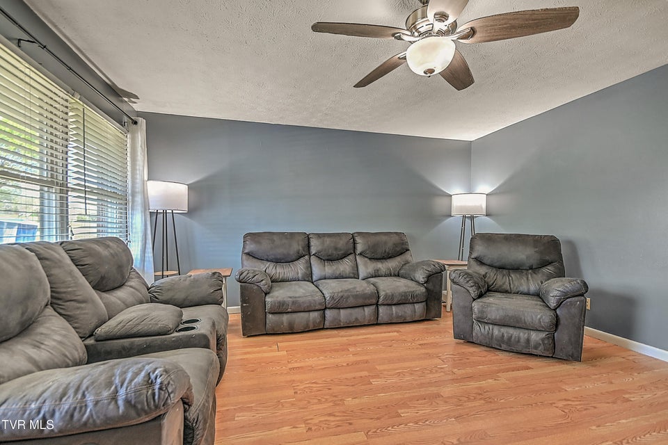 Photo #5: 134 Grandview Road