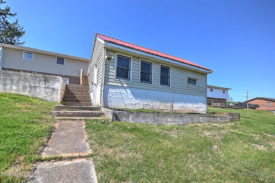 Photo #42: 134 Grandview Road