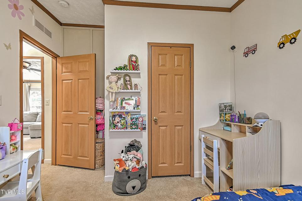 Photo #31: 800 Chadwell Road