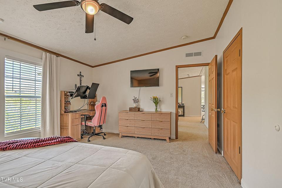 Photo #35: 800 Chadwell Road