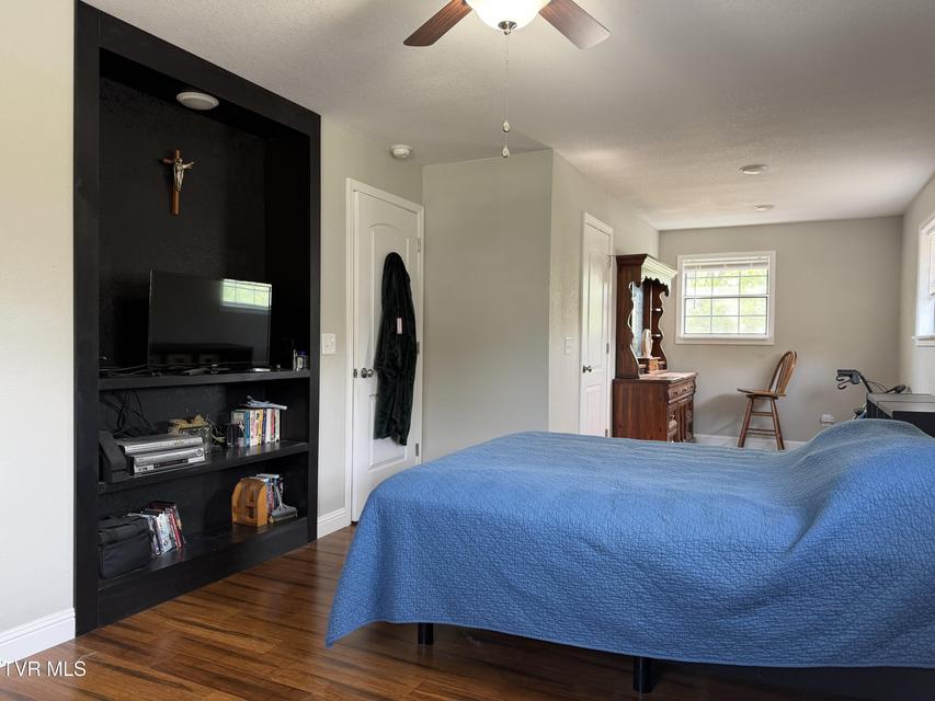 Photo #21: 520 Cedar Creek Road