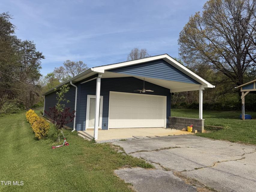 Photo #4: 520 Cedar Creek Road