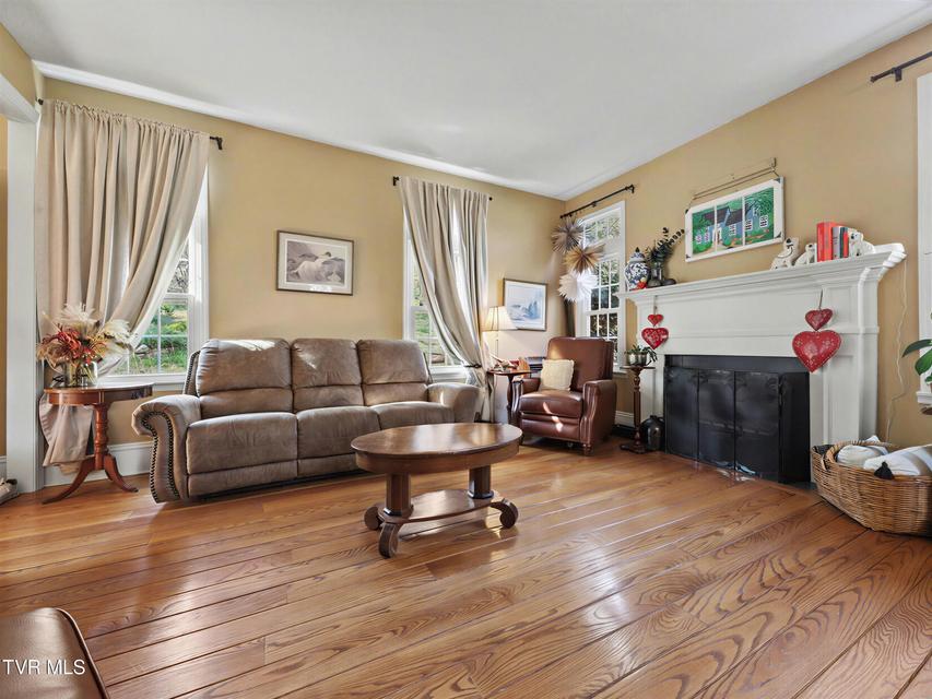 Photo #9: 150 Pine Straw Ridge