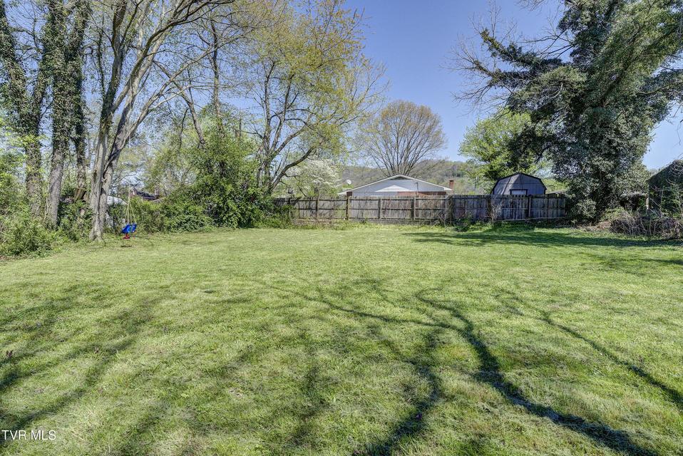 Photo #6: 511 Coffee Street