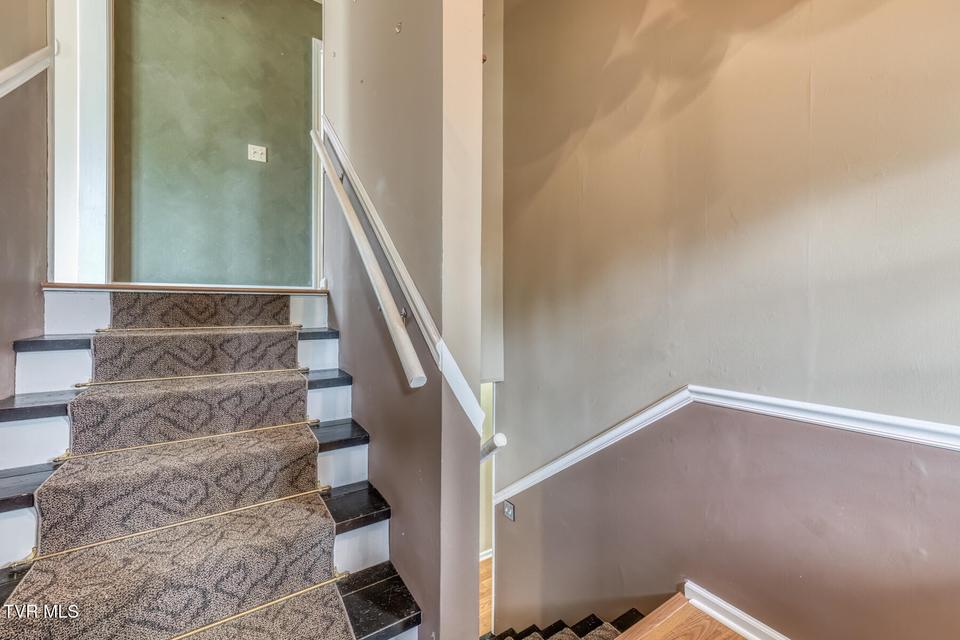 Photo #40: 580 Cedar Street