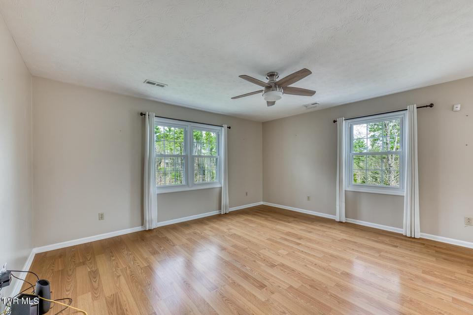 Photo #22: 580 Cedar Street