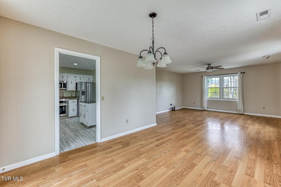 Photo #25: 580 Cedar Street