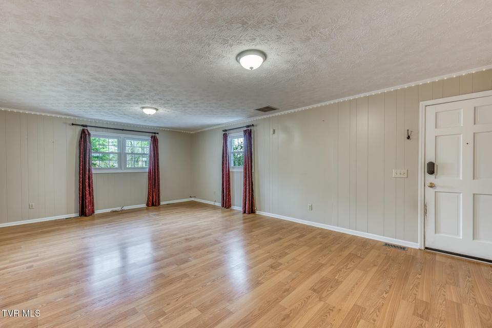 Photo #42: 580 Cedar Street