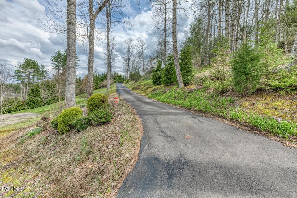 Photo #20: 580 Cedar Street