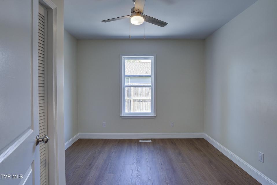 Photo #20: 511 Coffee Street