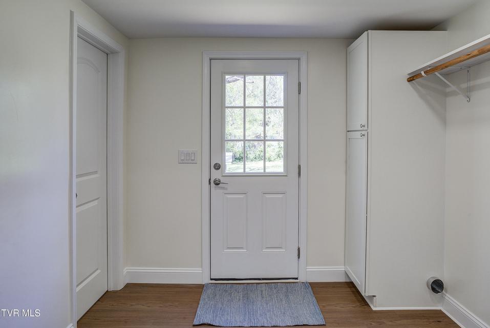 Photo #33: 511 Coffee Street