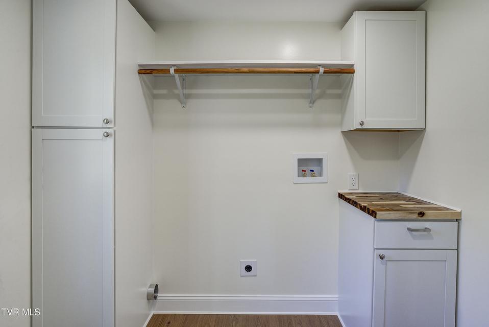 Photo #34: 511 Coffee Street