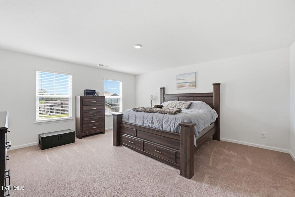 Photo #17: 816 Magnolia Ridge Drive