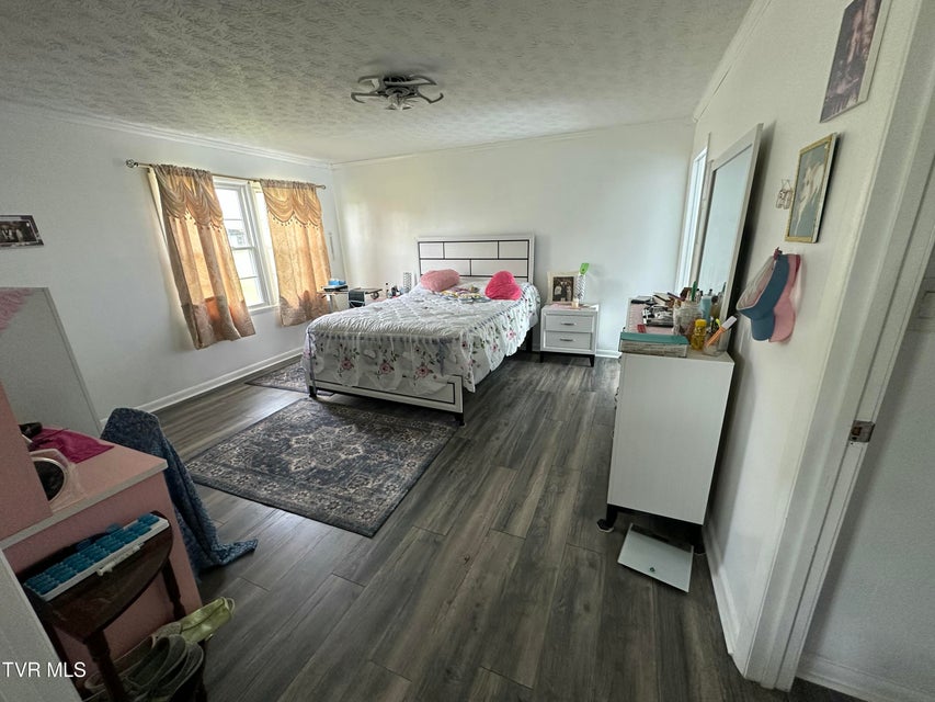 Photo #15: 574 Bailey Street