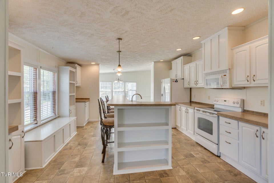 Photo #19: 160 Keller Road