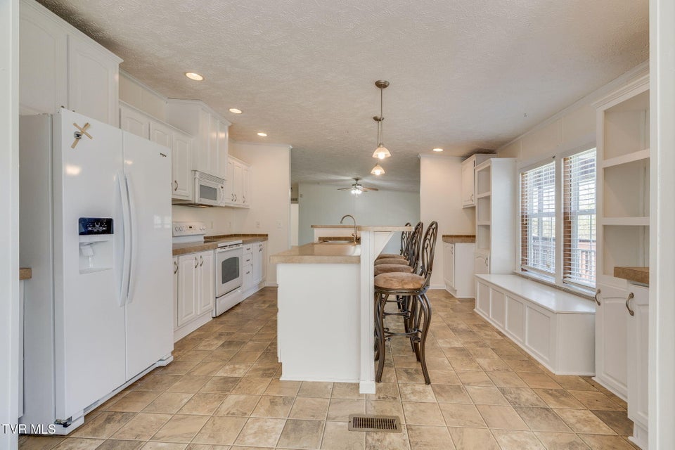 Photo #5: 160 Keller Road