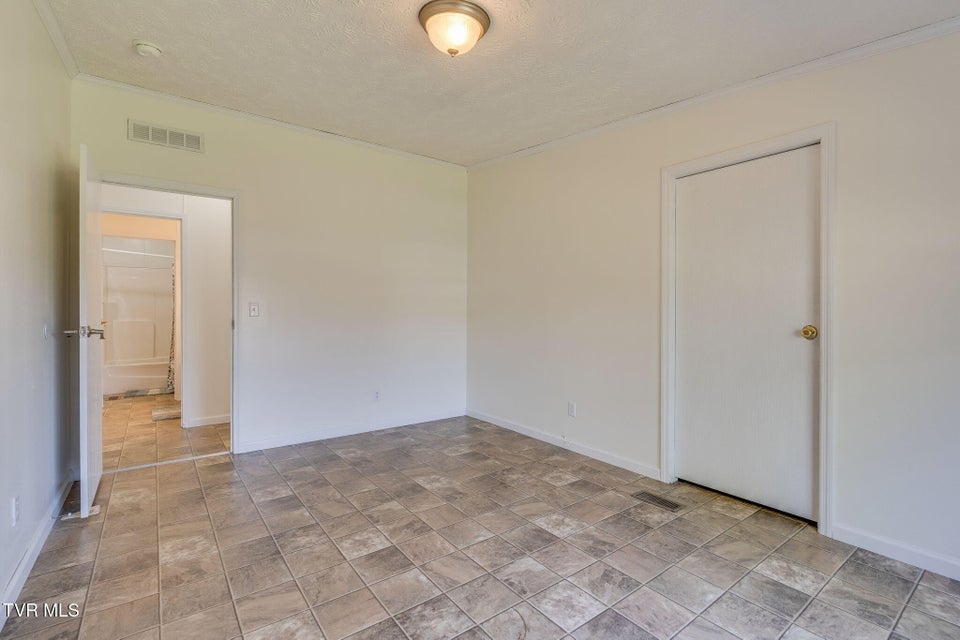 Photo #23: 160 Keller Road