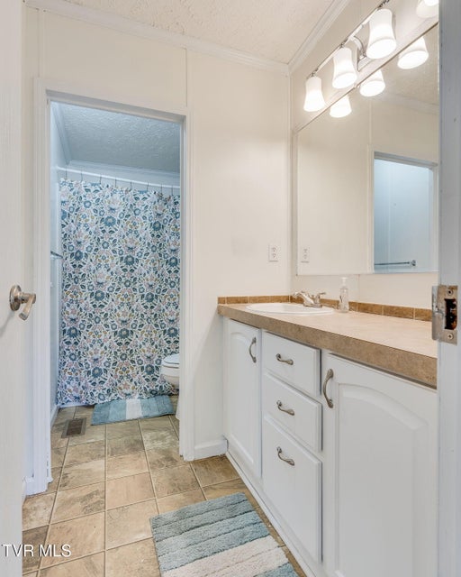 Photo #25: 160 Keller Road