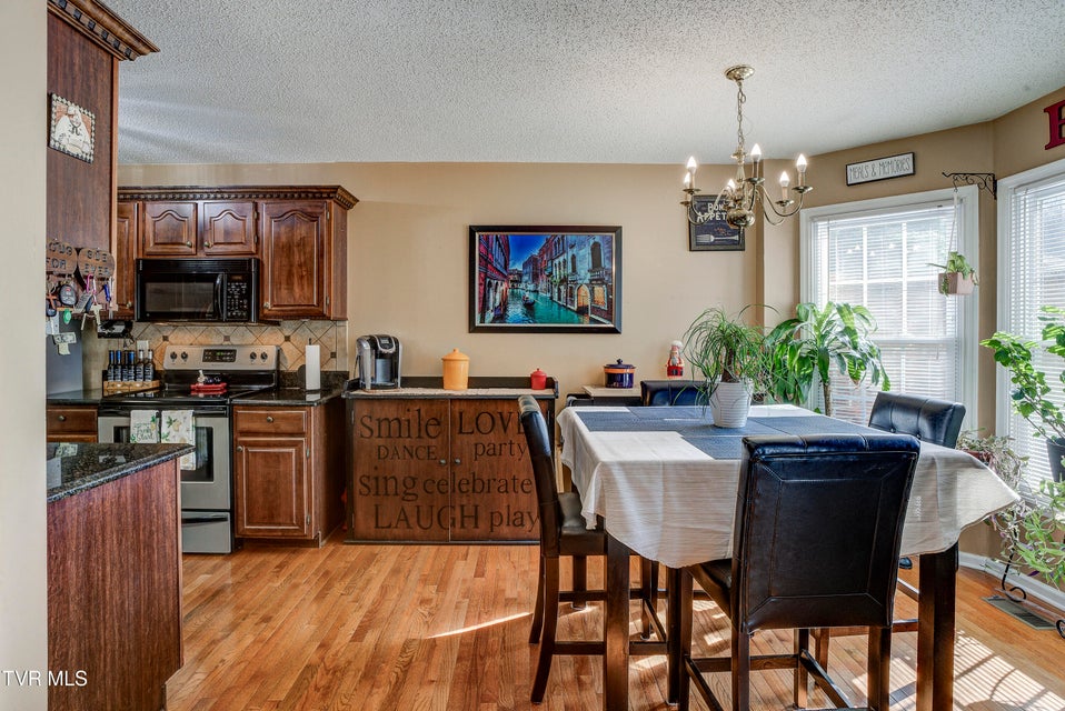 Photo #15: 425 Andover Court