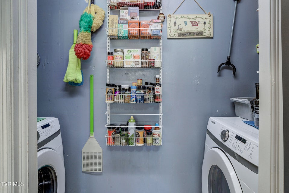 Photo #19: 425 Andover Court