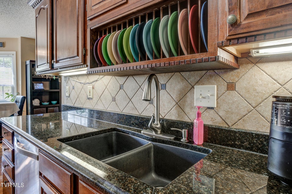 Photo #21: 425 Andover Court